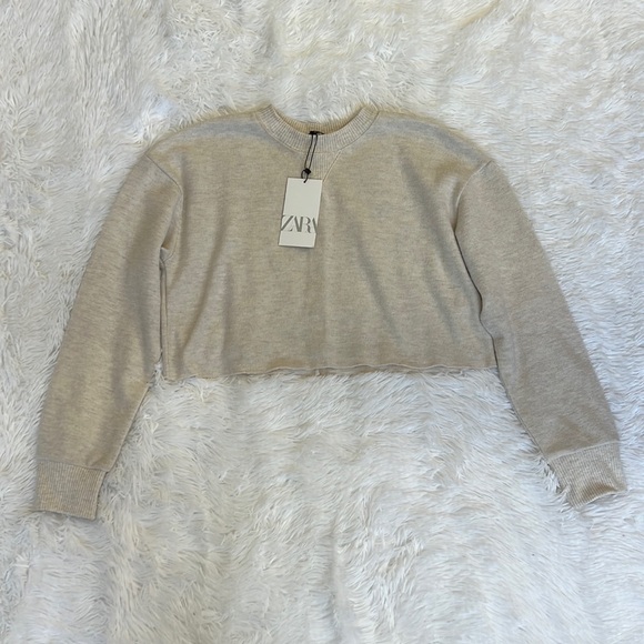 Zara Soft‎ Sweatshirt Top - Picture 2 of 6